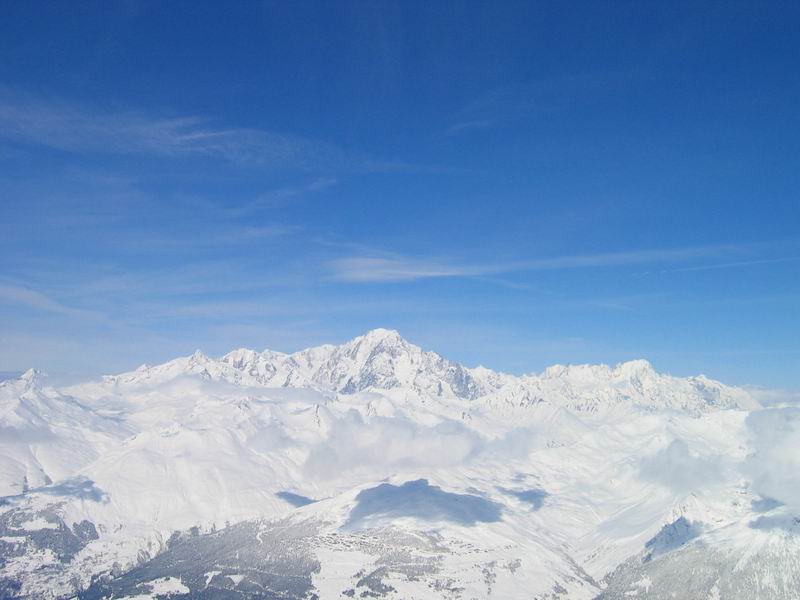 Vue sur les Alpes depuis le pic de l&#039;Aiguille Rouge (3226m)